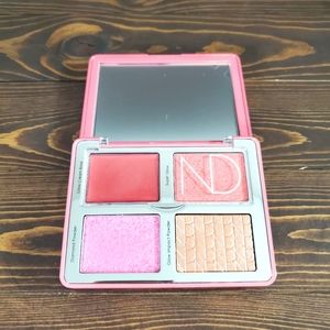 Natasha Denona Love Glow Cheek & Glow Palette